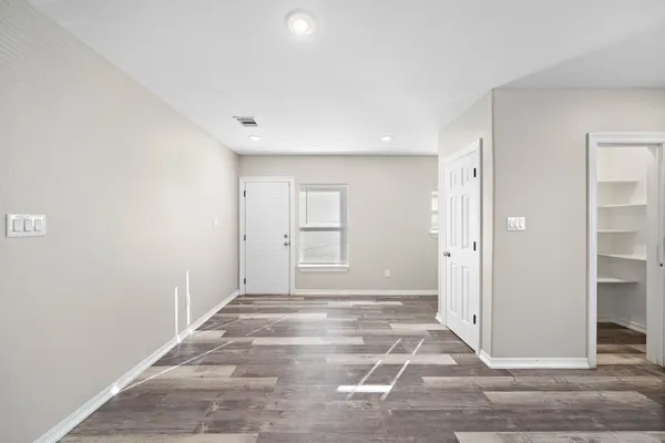 $1,400 | 9118 Sandra Street, Unit B, Houston, TX 77016