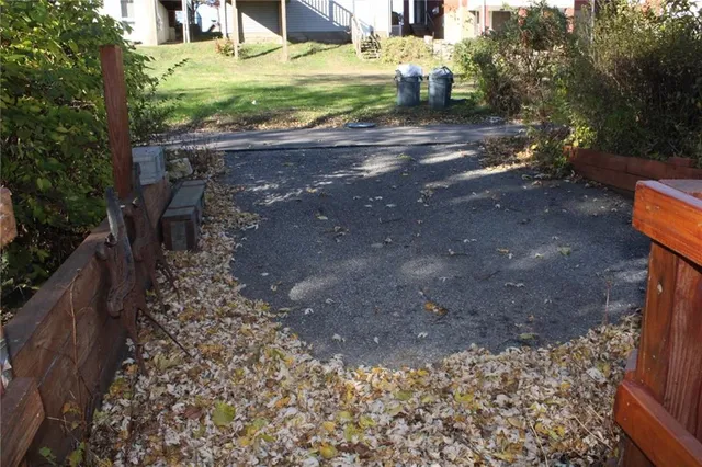 $159,900 | 4020 Davis Avenue, Homestead, PA 15120