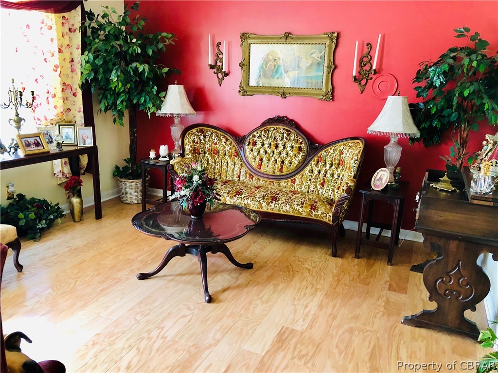 4418 Providence Road Hayes, VA 23072 - Photo 2 of 10 Gallery Image 2
