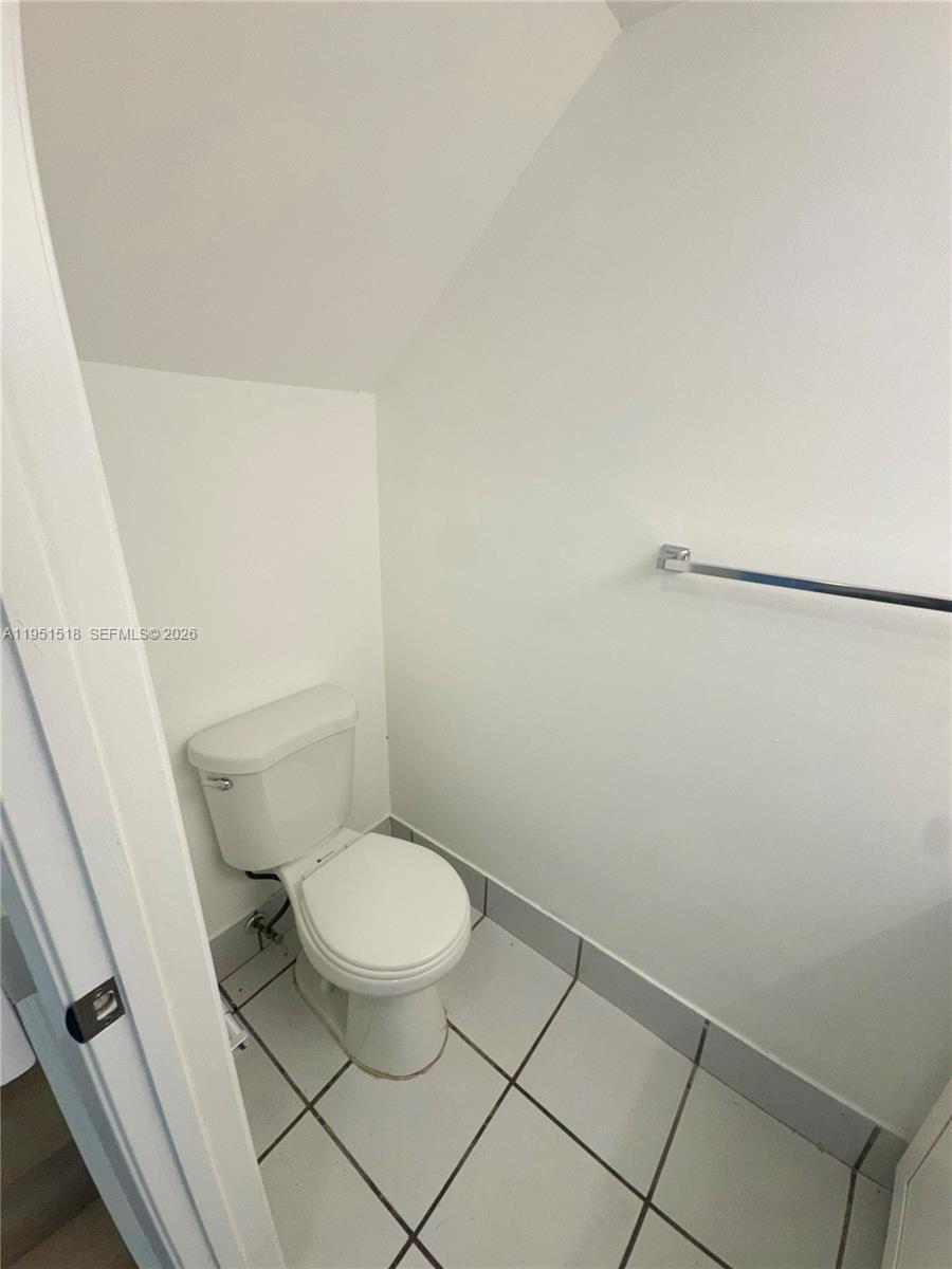 9140 Southwest 148th Court Miami, FL 33196 - Photo 13 of 30