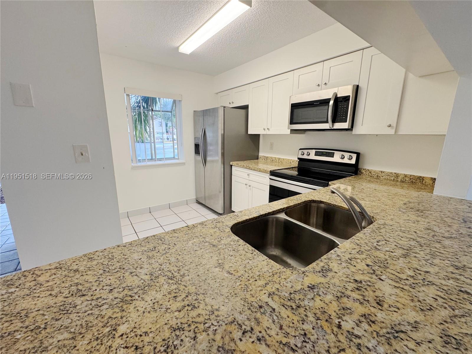 9140 Southwest 148th Court Miami, FL 33196 - Photo 2 of 30