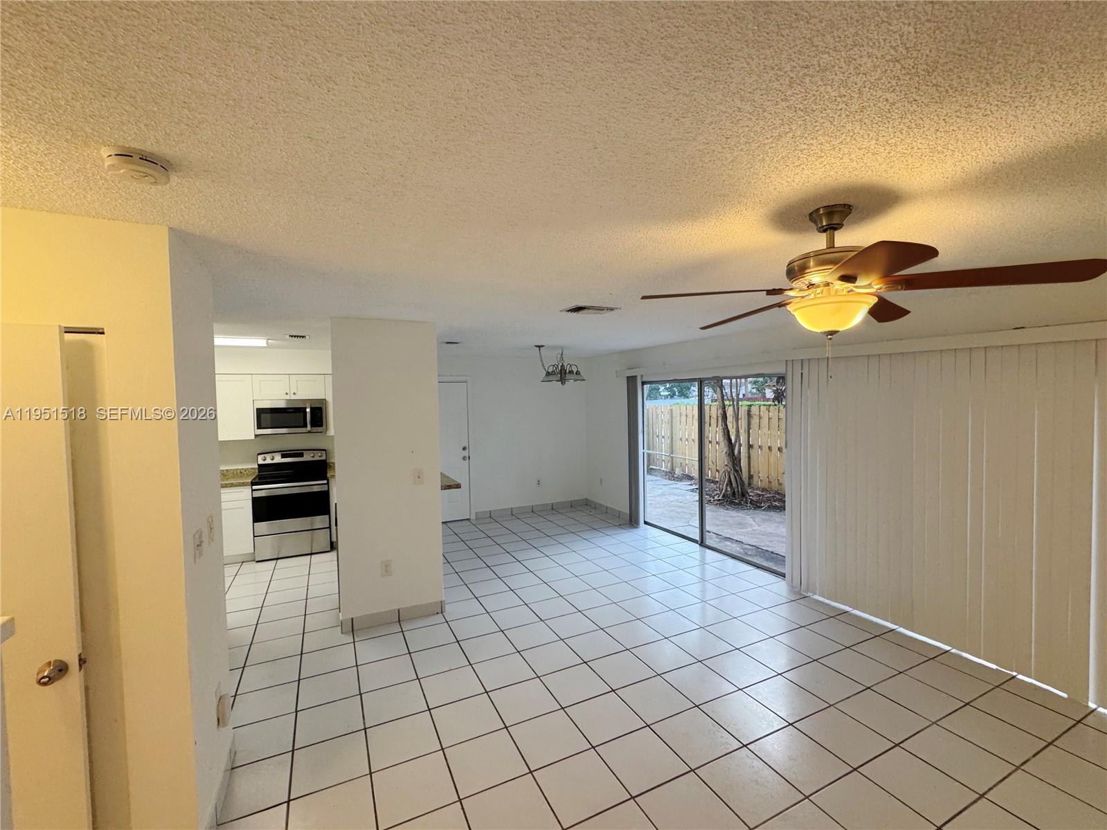 9140 Southwest 148th Court Miami, FL 33196 - Photo 10 of 30