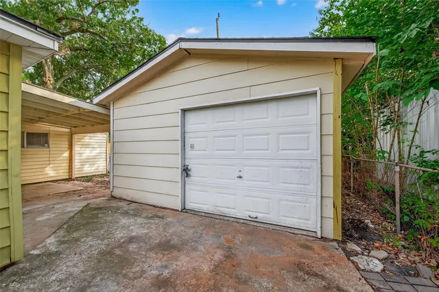 $1,650 | 6741 Feldspar Street, Houston, TX 77092