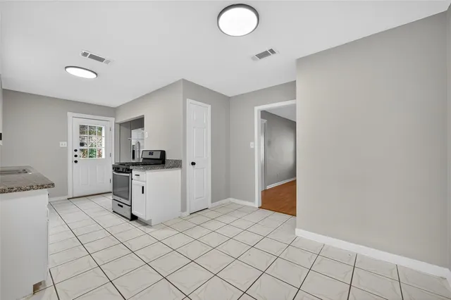 $1,650 | 6741 Feldspar Street, Houston, TX 77092