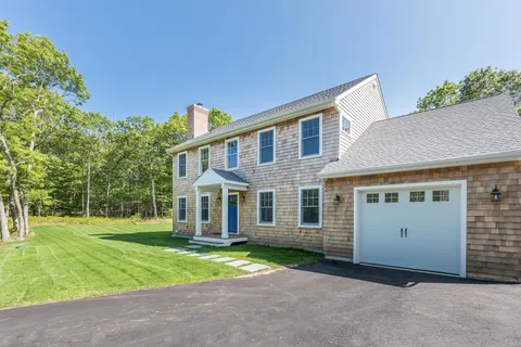Undisclosed Address, East Hampton, NY 11937