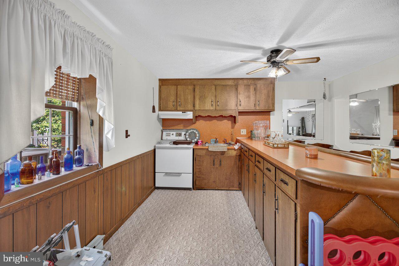 207 Circle View Road Luray, VA 22835 - Photo 42 of 74 Gallery Image 42