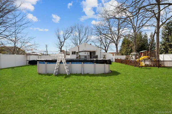 $599,999 | 1255 Udall Road, Bay Shore, NY 11706