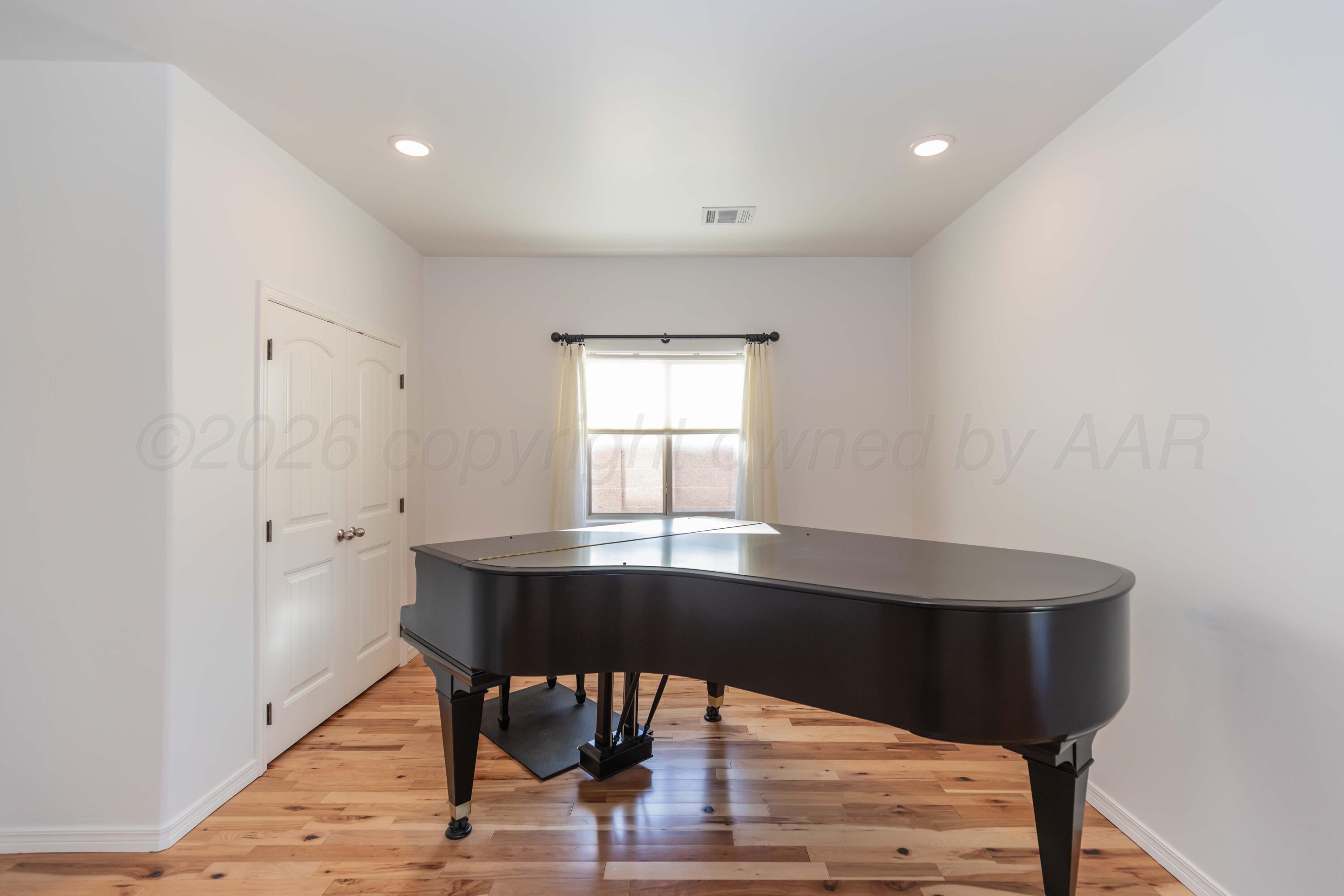 1433 Riesling Way Amarillo, TX 79124 - Photo 15 of 38 FORMAL DINING VIEW 1