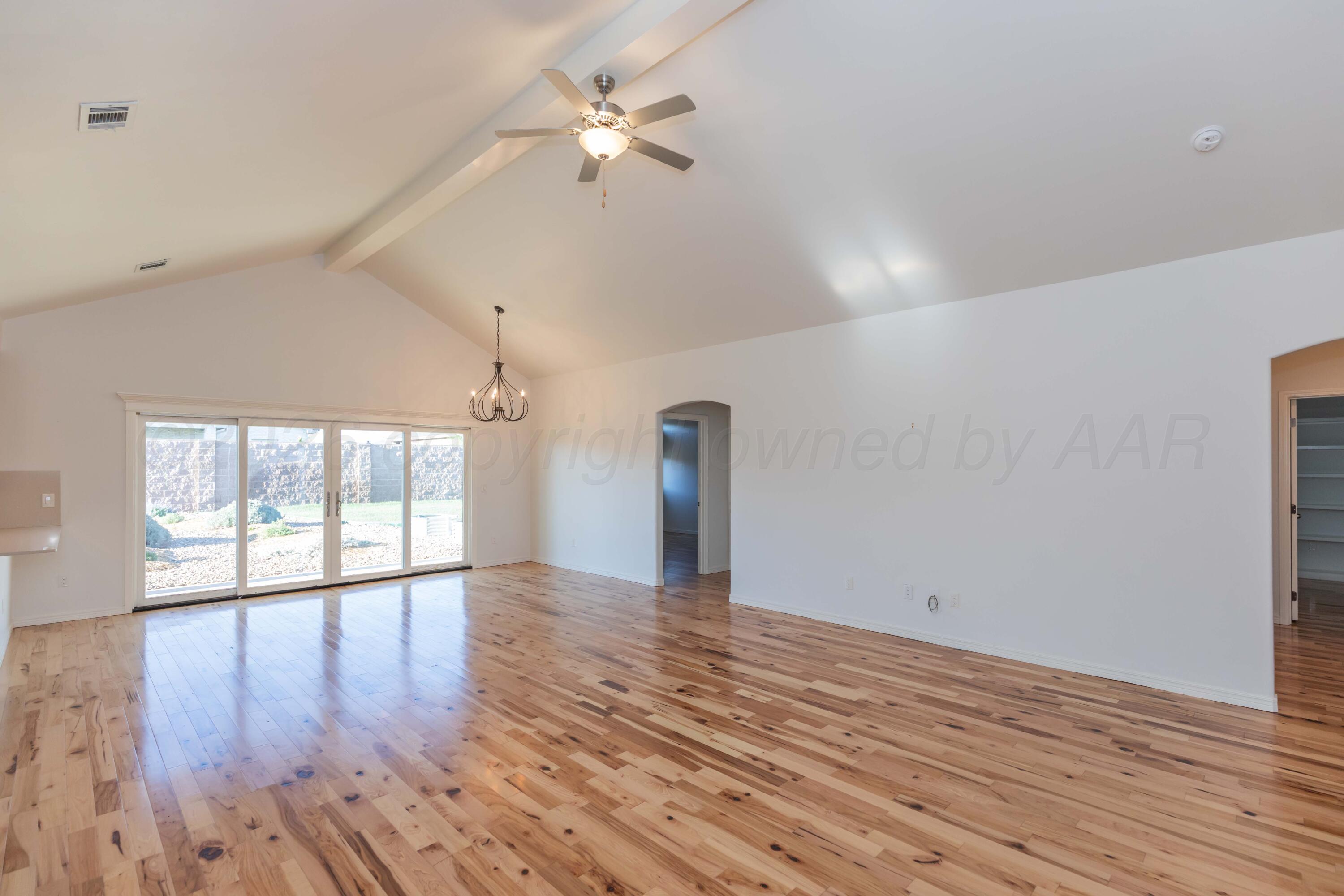 1433 Riesling Way Amarillo, TX 79124 - Photo 4 of 38 LIVING ROOM VIEW 1
