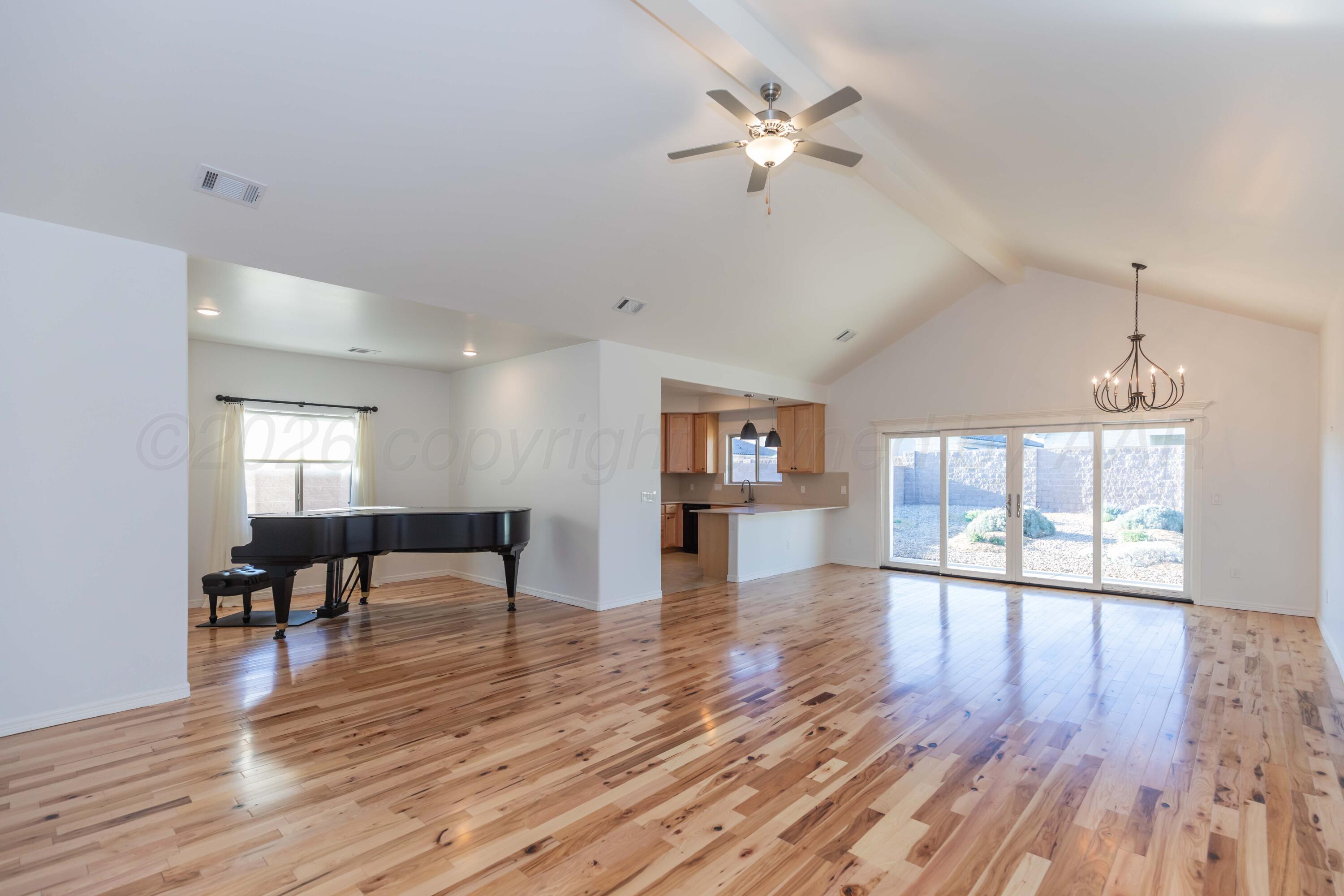 1433 Riesling Way Amarillo, TX 79124 - Photo 5 of 38 LIVING ROOM VIEW 2