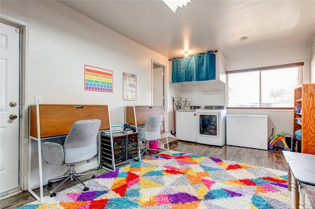 12308 Southeast 165th Street Renton, WA 98058 - Photo 15 of 18 Gallery Image 15