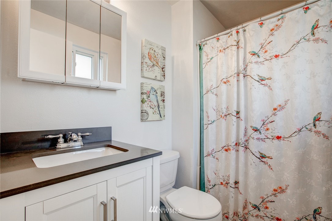 12308 Southeast 165th Street Renton, WA 98058 - Photo 10 of 18 Gallery Image 10