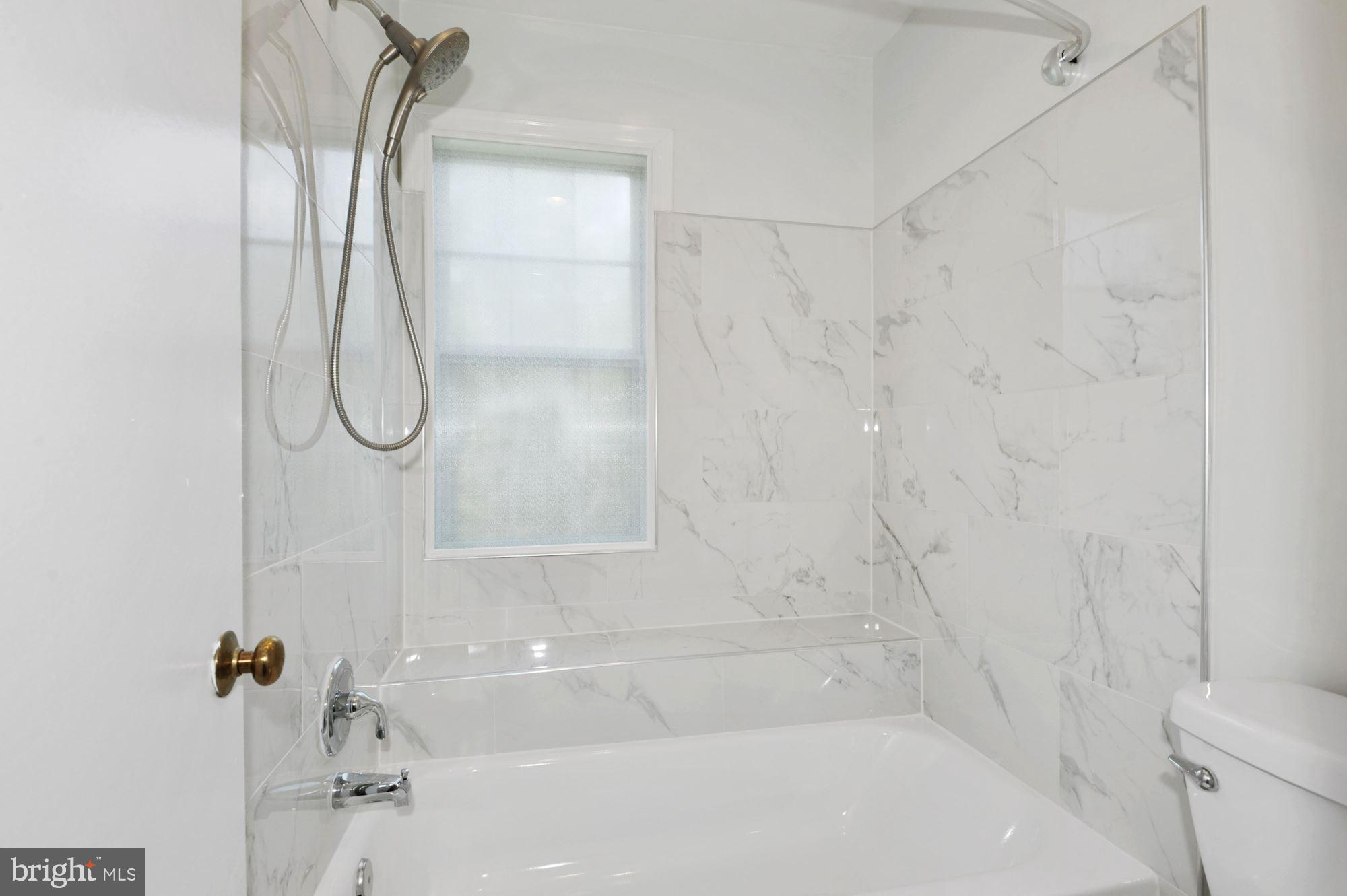 11951 Sentinel Point Court Reston, VA 20191 - Photo 16 of 42