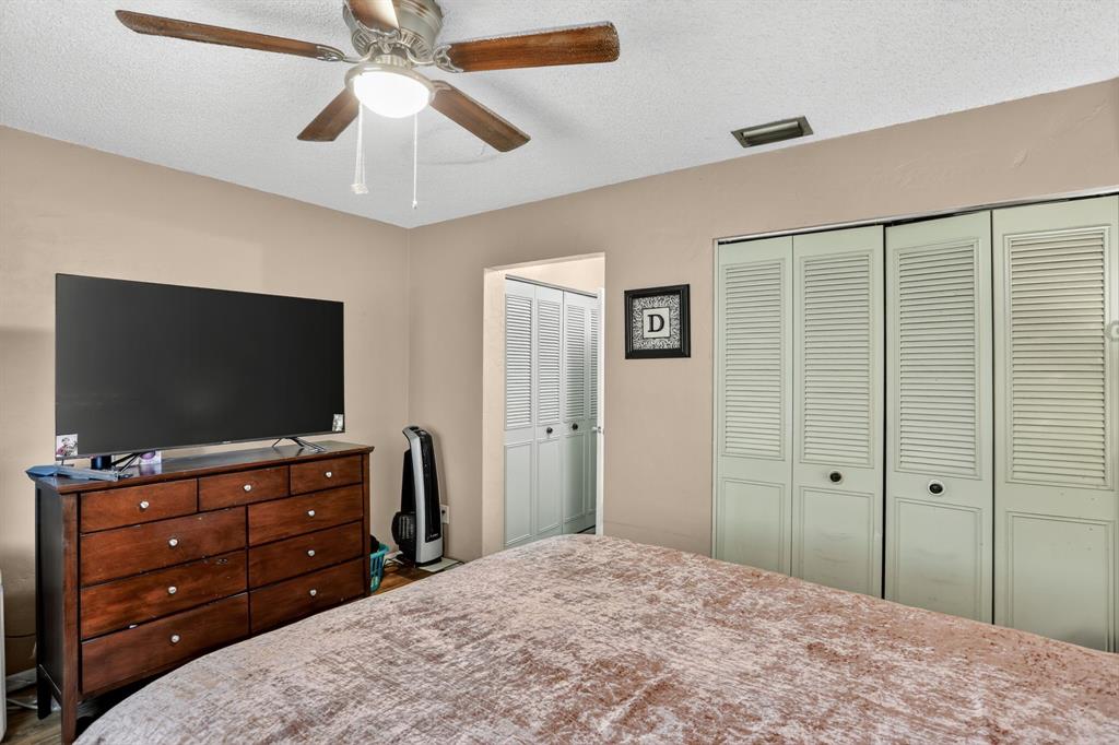 9806 Northwest 71st Street Tamarac, FL 33321 - Photo 21 of 34