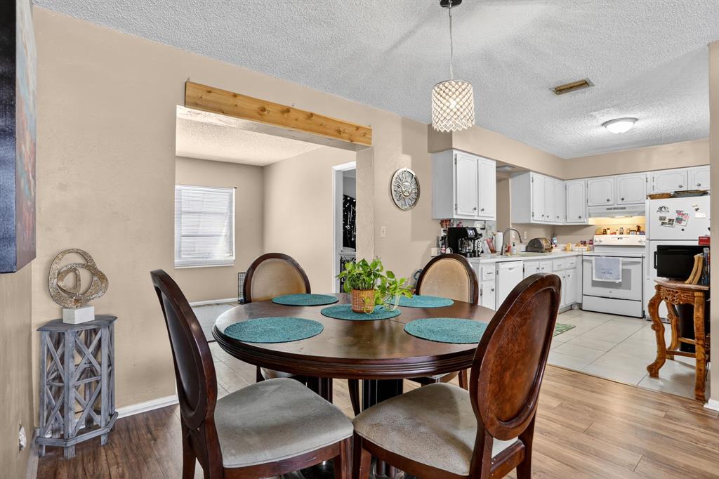 9806 Northwest 71st Street Tamarac, FL 33321 - Photo 9 of 34