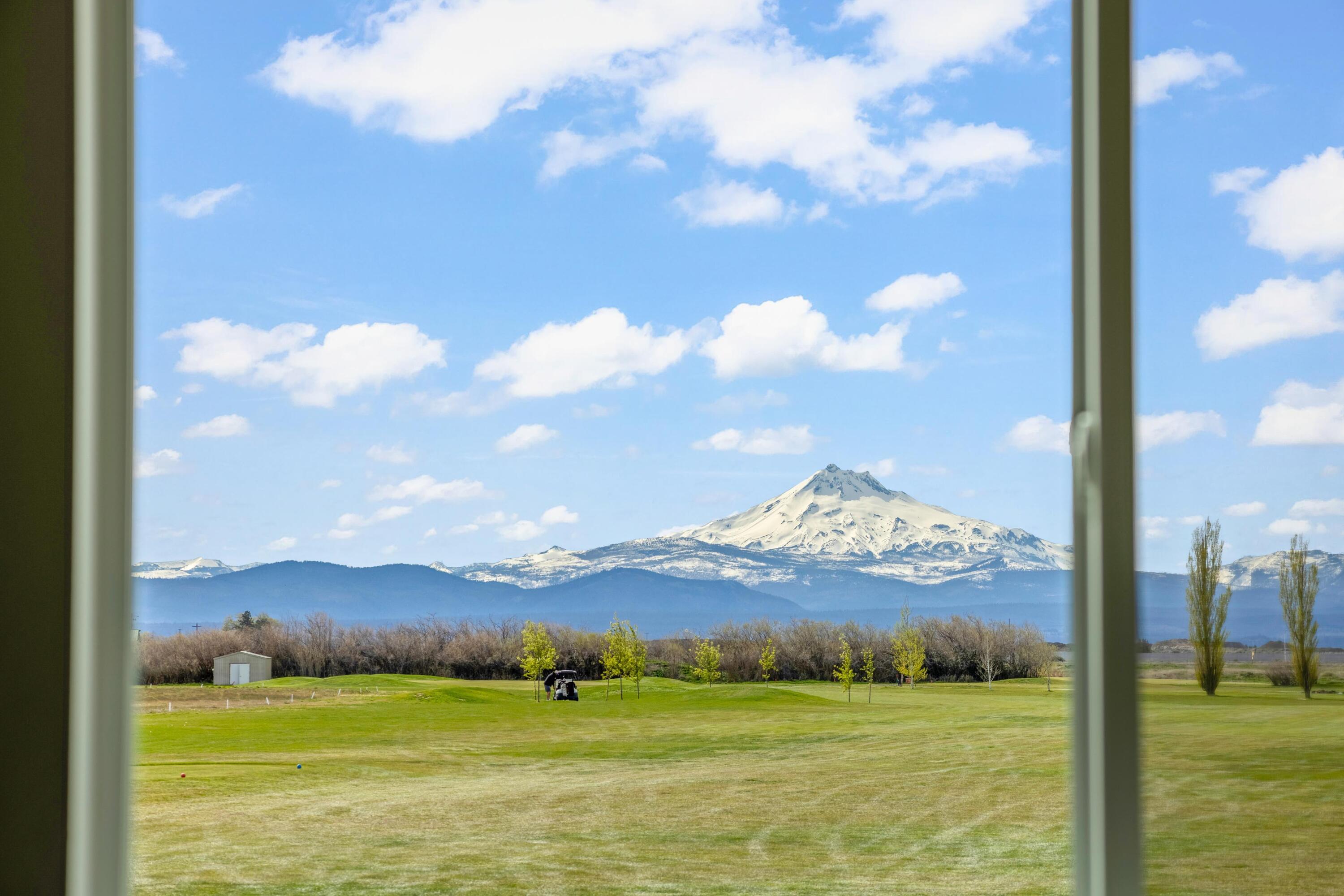 1050 Fairway Road, Unit 153 Madras, OR 97741 - Photo 18 of 29