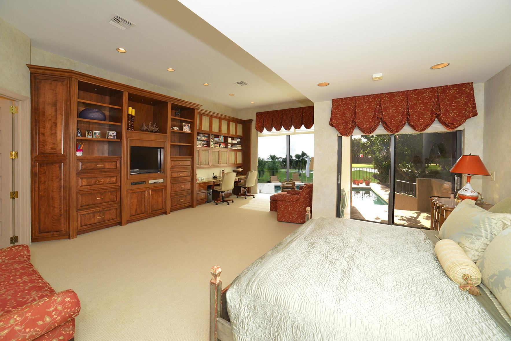 7124 Mandarin Drive Boca Raton, FL 33433 - Photo 18 of 31 Master Suite - Entertainment Area