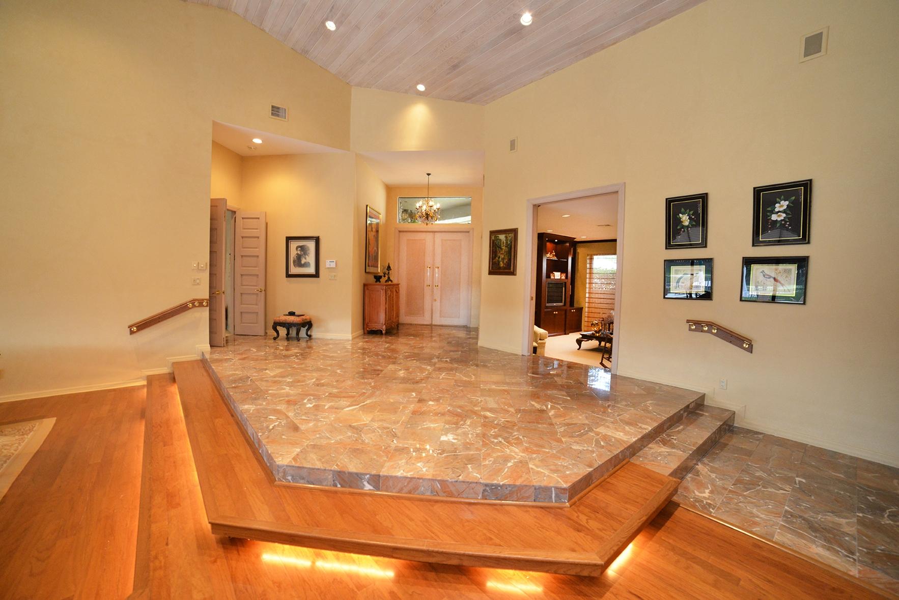 7124 Mandarin Drive Boca Raton, FL 33433 - Photo 4 of 31 Beautiful & Elegant Entry