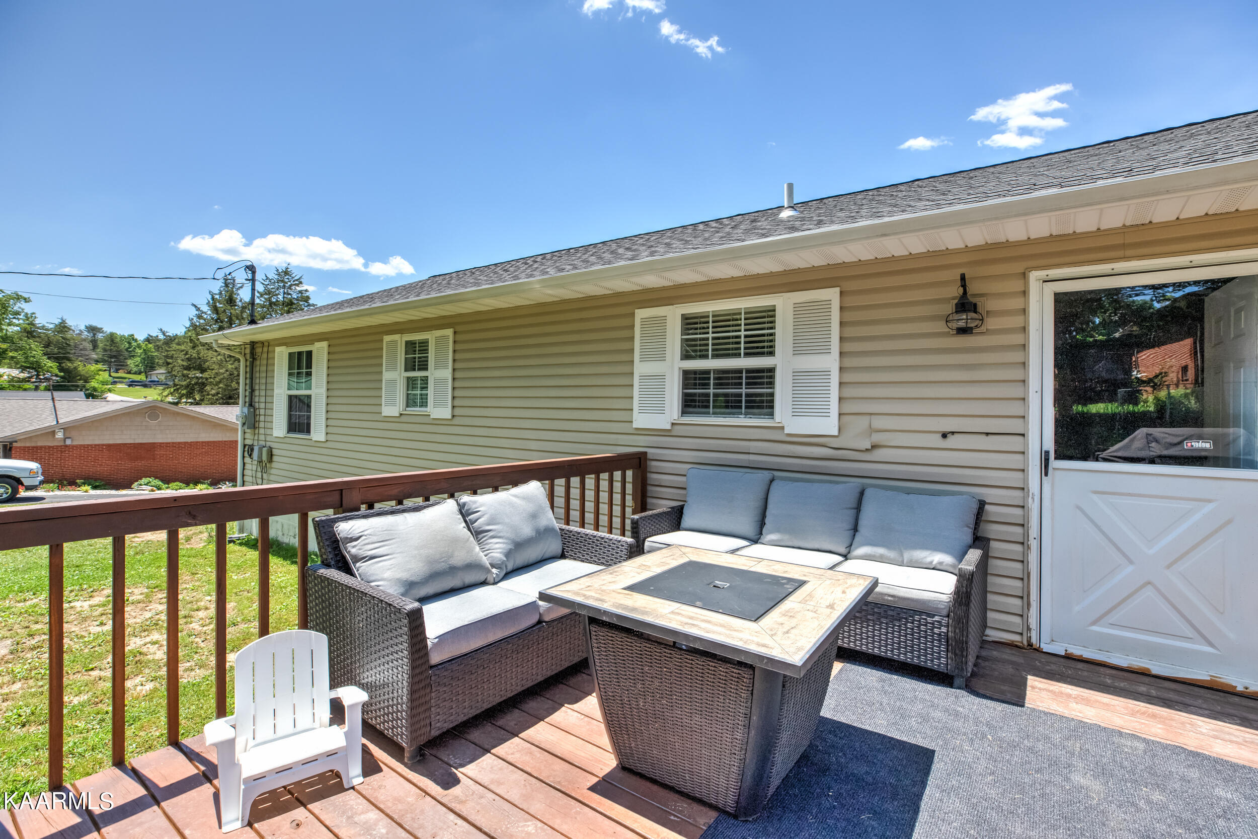 179 McCarty Road La Follette, TN 37766 - Photo 16 of 26 179 McCarty Rd-17