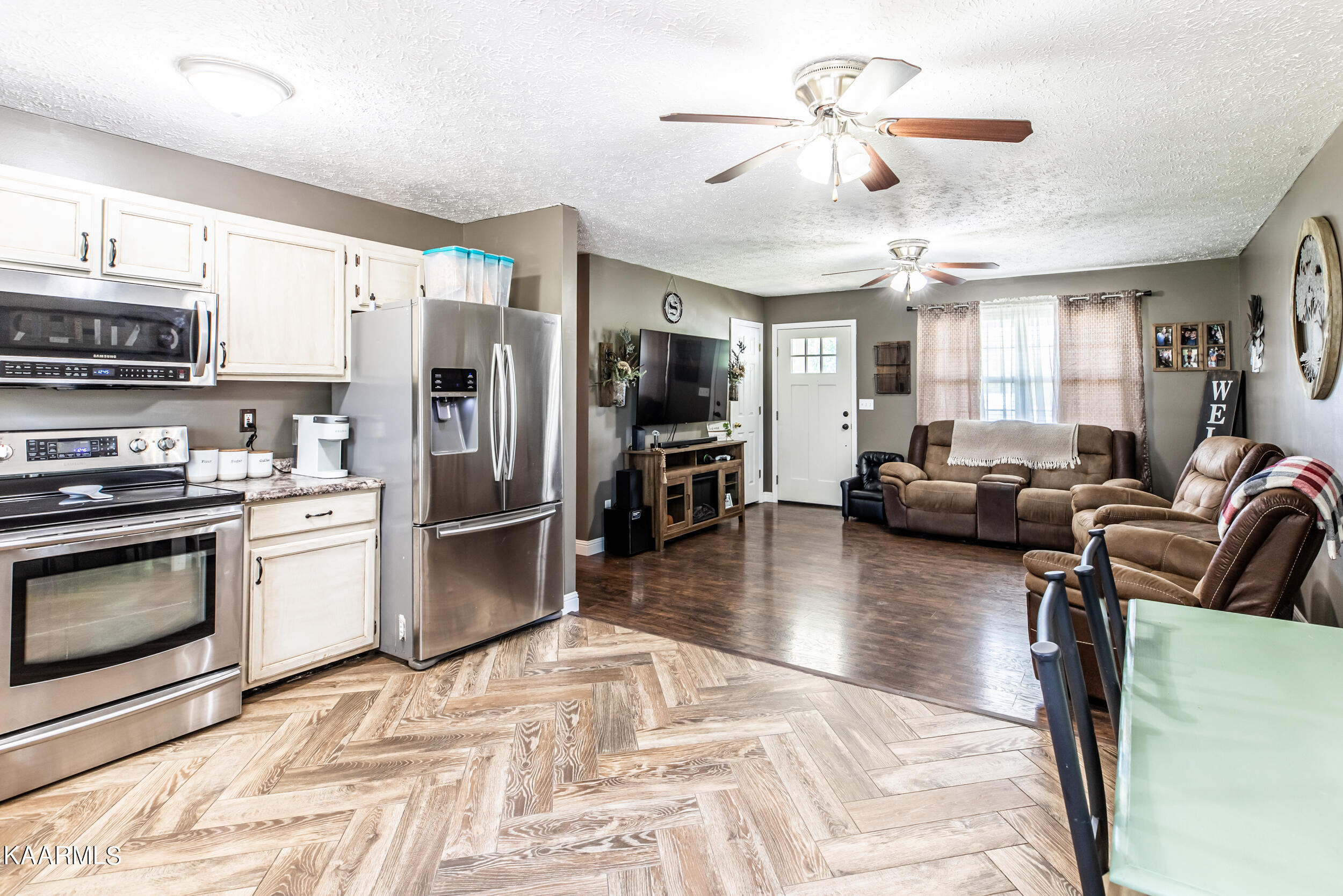 179 McCarty Road La Follette, TN 37766 - Photo 5 of 26 179 McCarty Rd-9
