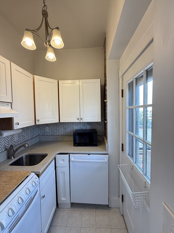187 Webster Street, Unit 2 Boston, MA 02128 - Photo 12 of 20