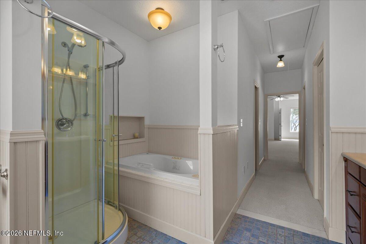 533 West River Road Palatka, FL 32177 - Photo 45 of 78 a bathroom with a shower a toilet and sink