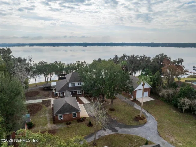 $1,800,000 | 533 West River Road, Palatka, FL 32177