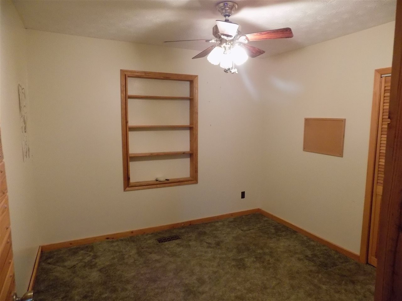 3171 Smithfield Road Tellico Plains, TN 37385 - Photo 13 of 19 Gallery Image 13