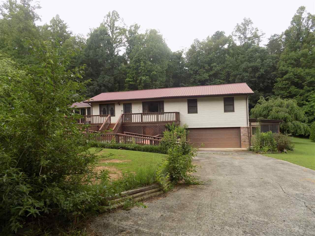 3171 Smithfield Road Tellico Plains, TN 37385 - Photo 3 of 19 Gallery Image 3