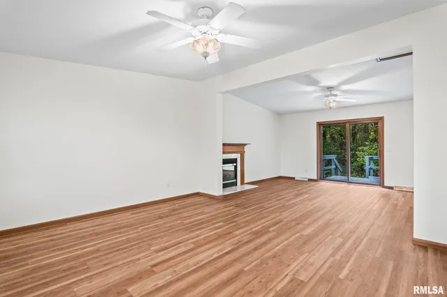 $339,900 | 2530 River Bluff Road, Mechanicsburg, IL 62545