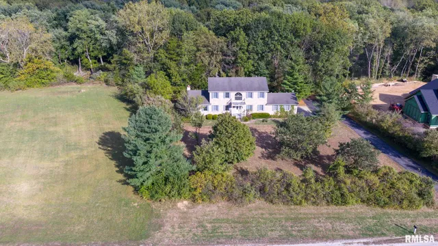 $339,900 | 2530 River Bluff Road, Mechanicsburg, IL 62545