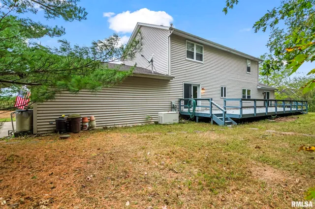 $339,900 | 2530 River Bluff Road, Mechanicsburg, IL 62545