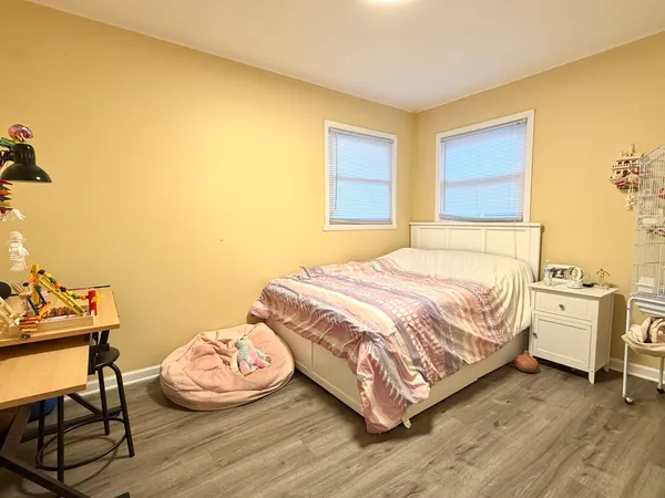 $400,000 | 839 Dundee Avenue, Barrington, IL 60010