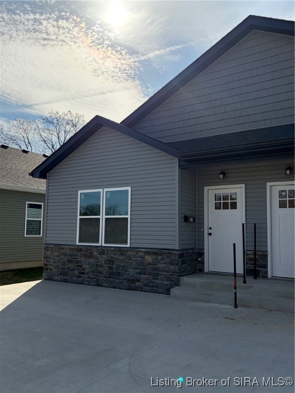 125 Level Street Charlestown, IN 47111 - Photo 2 of 44