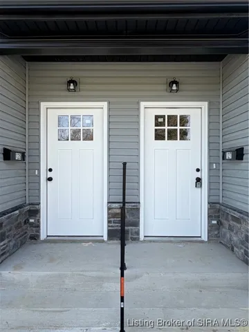 $189,999 | 125 Level Street, Charlestown, IN 47111