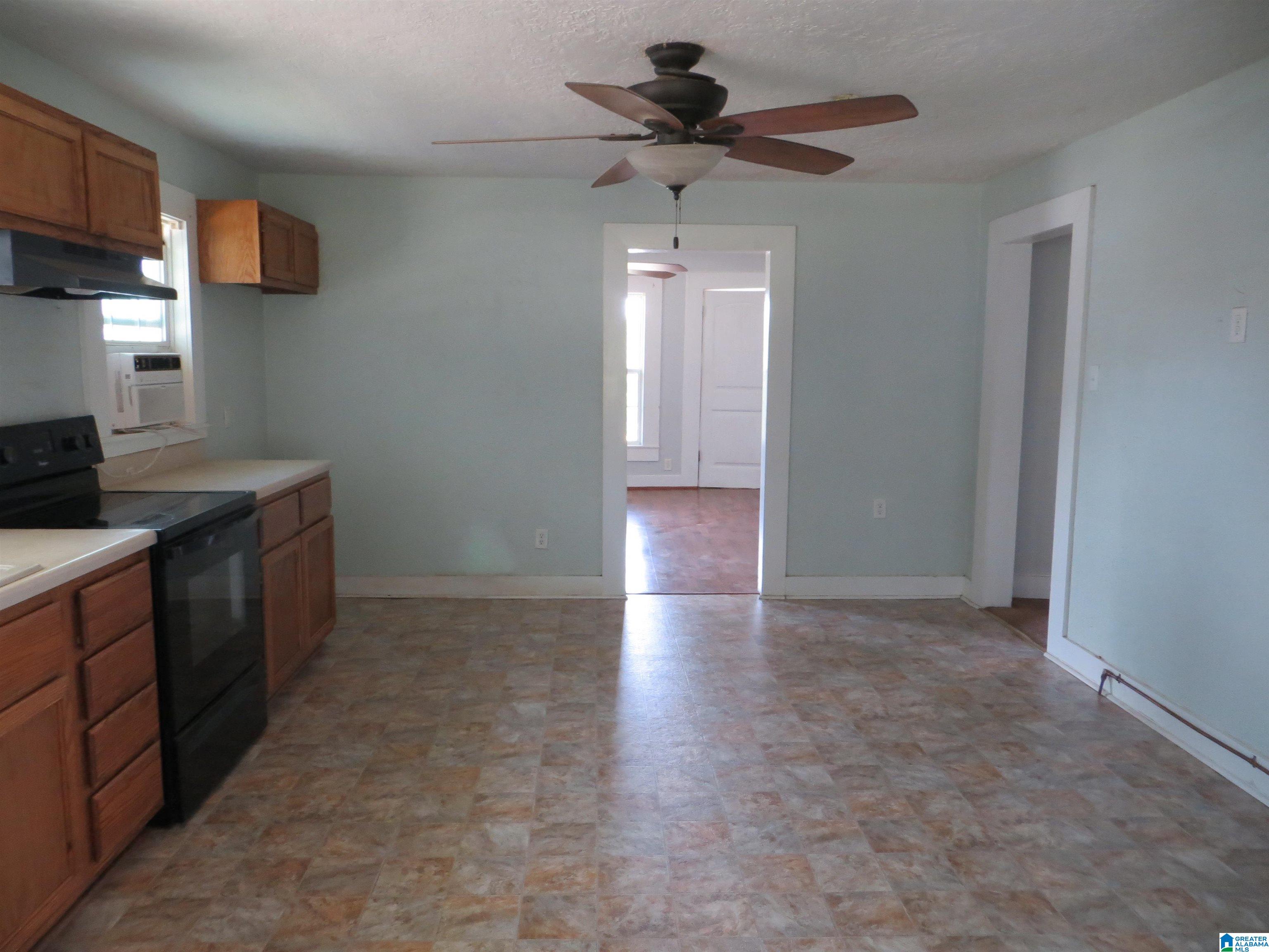 237 Pinson Road Anniston, AL 36201 - Photo 4 of 41 Gallery Image 4
