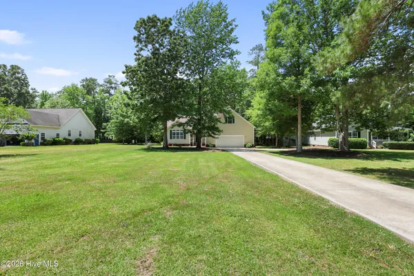 $415,000 | 215 Oakmont Drive, Hampstead, NC 28443