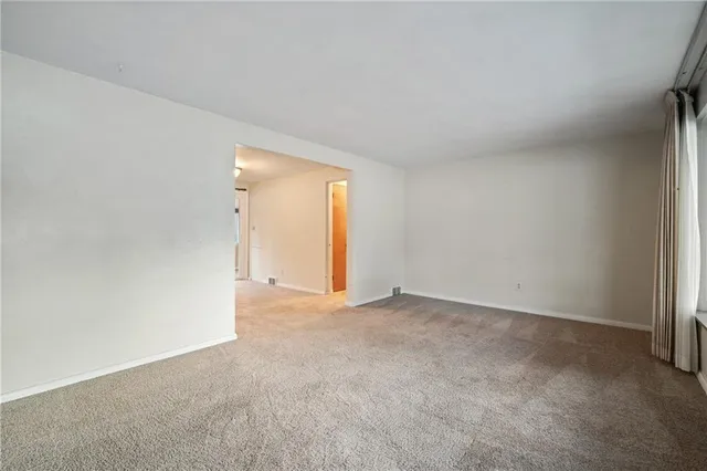 $214,900 | 1375 Edgewood Drive, West Homestead, PA 15120