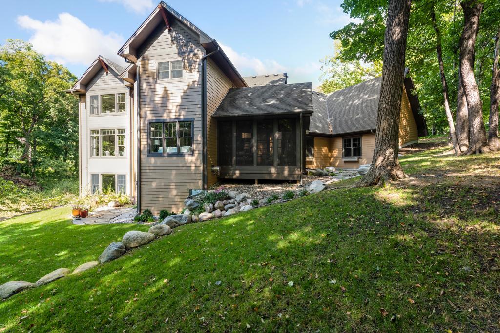 4850 Timber Ridge Circle Minnetonka, MN 55345 - Photo 38 of 40