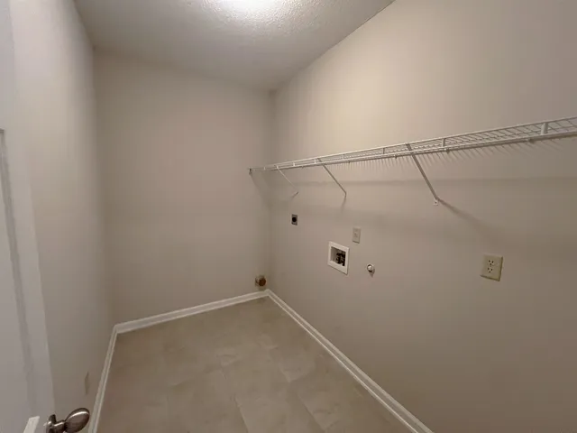 $3,275 | 4883 Fox Springs Drive, Collierville, TN 38017