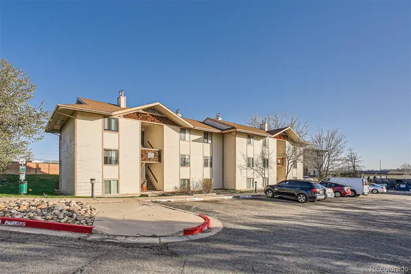 $200,000 | 2201 Sable Boulevard, Unit 1008, Aurora, CO 80011