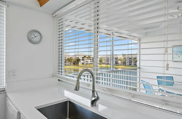 $1,800 | 353 Highway 1, Unit E408, Jupiter, FL 33477