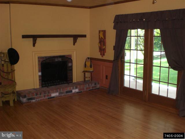 810 Chambers Road York, PA 17402 - Photo 4 of 12 Gallery Image 4