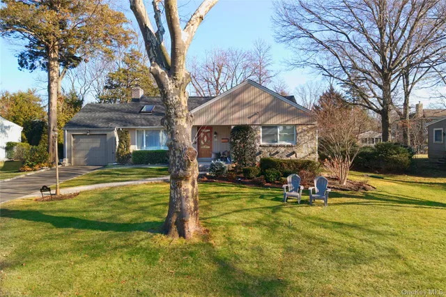 $1,450,000 | 26 Midland Road, East Hills, NY 11577