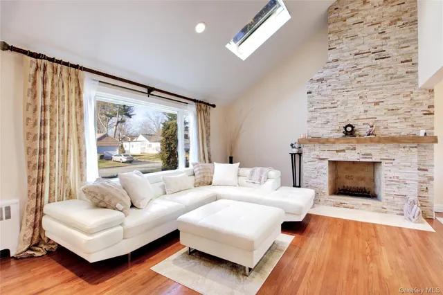 $1,450,000 | 26 Midland Road, East Hills, NY 11577