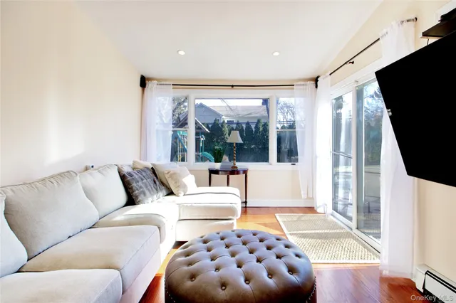 $1,450,000 | 26 Midland Road, East Hills, NY 11577