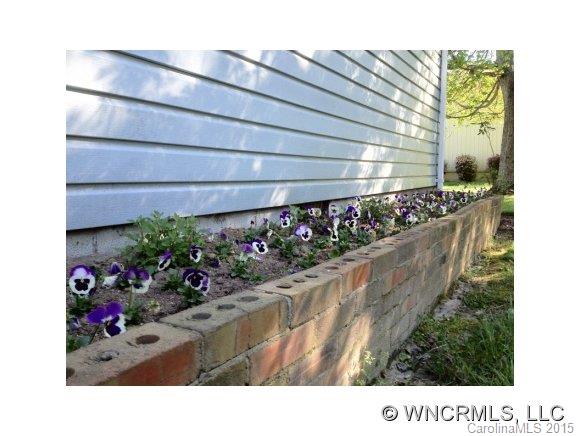267 Nicholson Creek Road Brevard, NC 28712 - Photo 13 of 24 Gallery Image 13