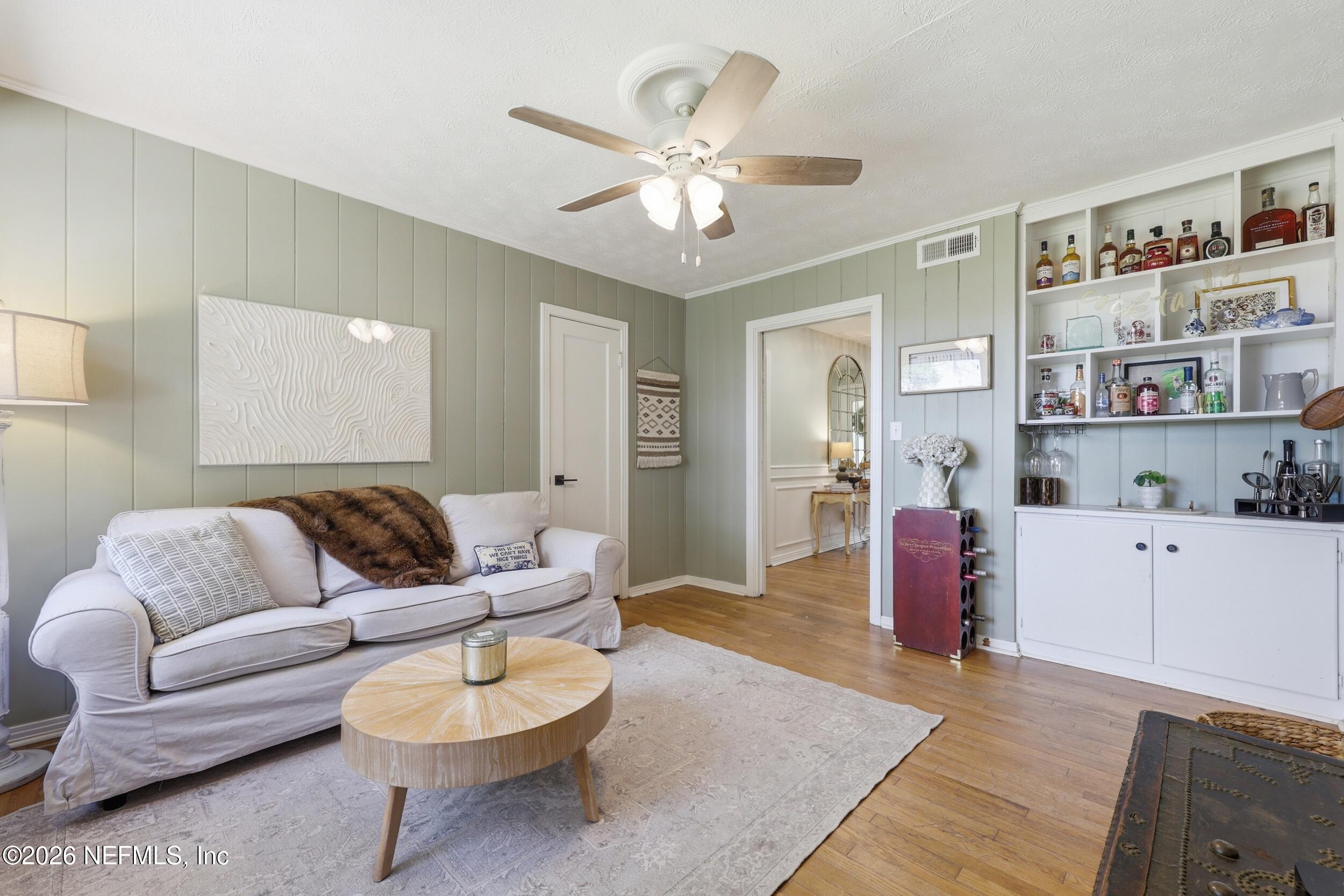 1244 Glengarry Road Jacksonville, FL 32207 - Photo 13 of 38 the real estateographers_013