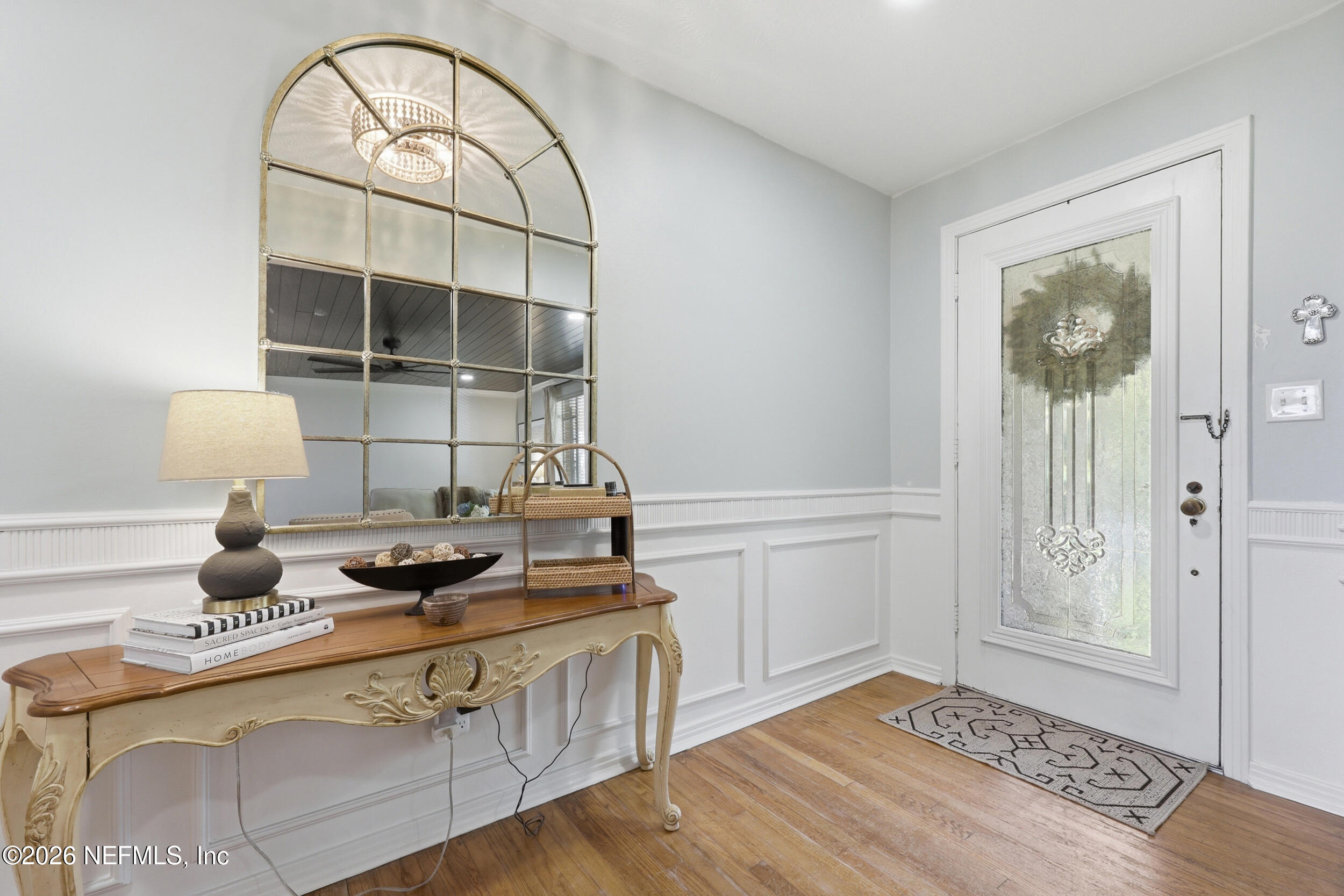 1244 Glengarry Road Jacksonville, FL 32207 - Photo 3 of 38 the real estateographers_003