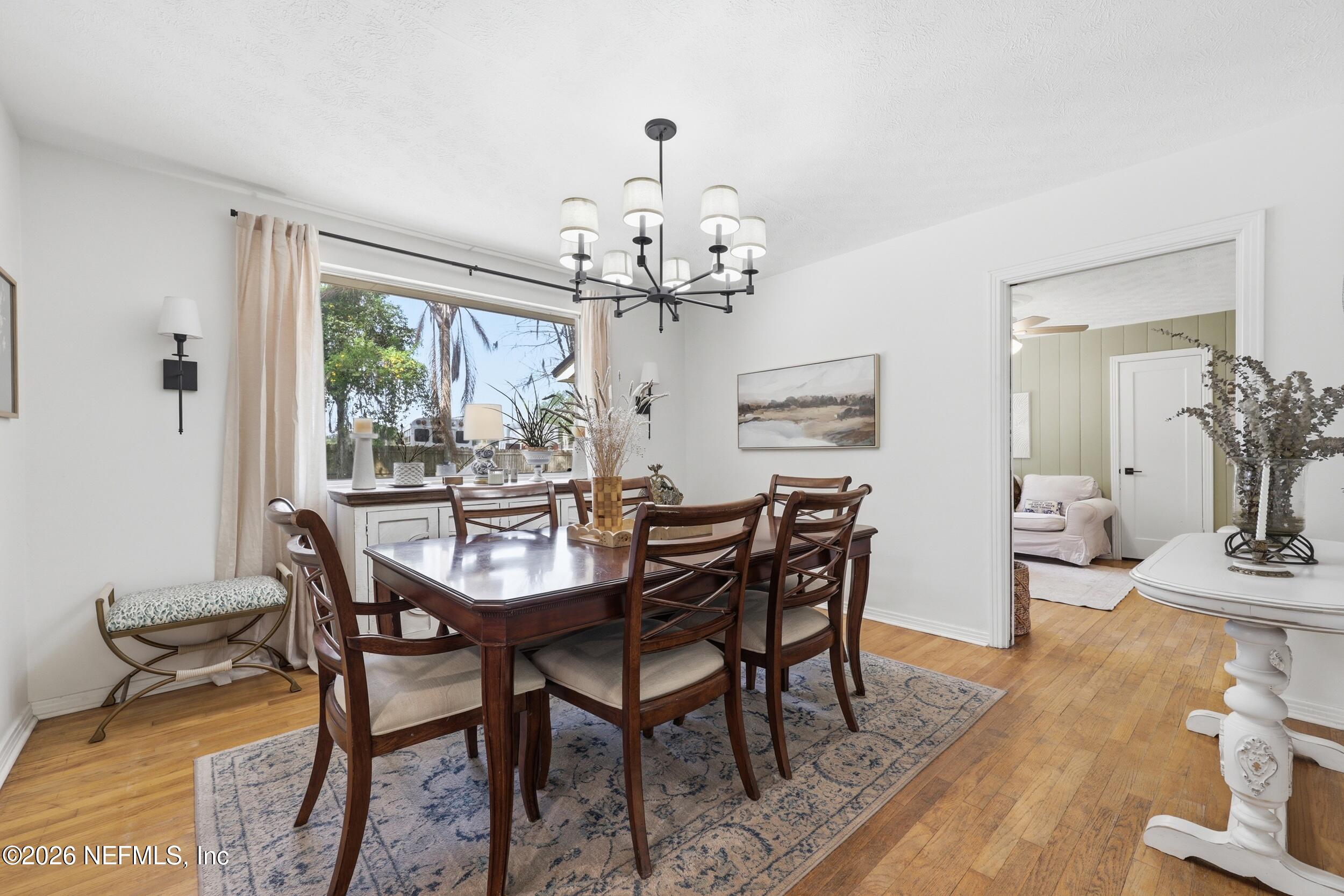 1244 Glengarry Road Jacksonville, FL 32207 - Photo 9 of 38 the real estateographers_009